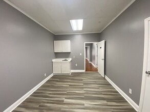 3040 Holcomb Bridge Rd, Norcross, GA for lease Interior Photo- Image 2 of 9