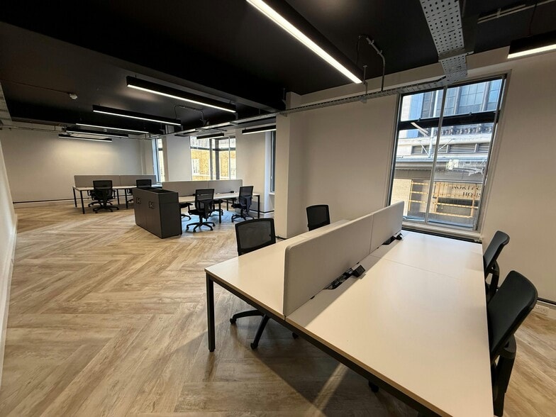 15-17 Young St, London for lease - Building Photo - Image 2 of 17