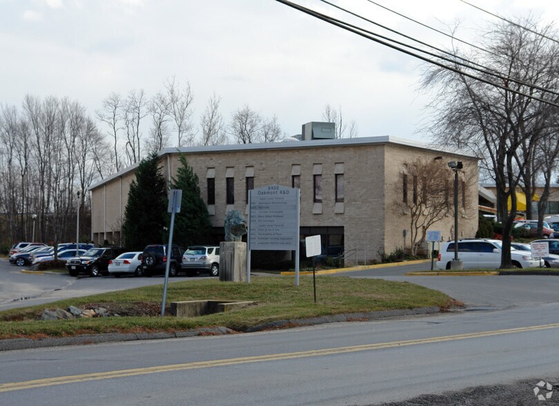 8400-8444 Helgerman Ct, Gaithersburg, MD à louer - Photo du bâtiment - Image 3 de 4