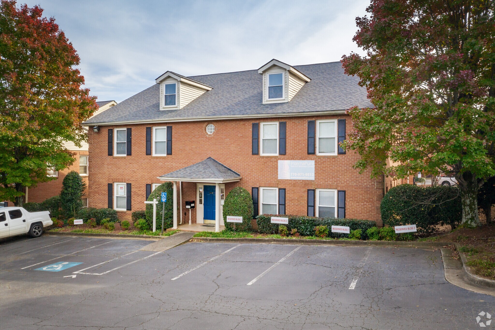 2440 Sandy Plains Rd, Marietta, GA à louer Photo principale- Image 1 de 7