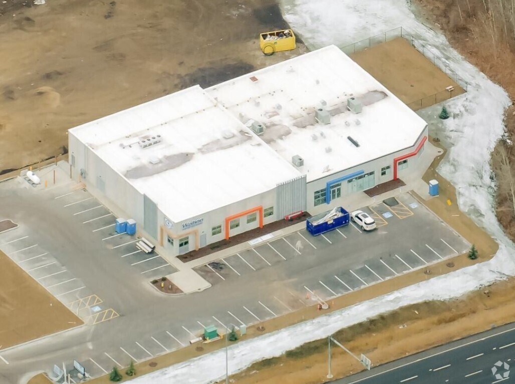 730 Parkland Hwy, Stony Plain, AB à louer Photo principale- Image 1 de 4