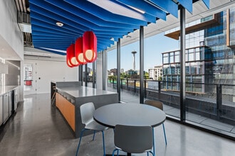 700 Dexter Ave N, Seattle, WA à louer Photo intérieure- Image 2 de 7