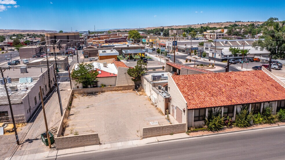 333 E Main St, Farmington, NM à vendre - Photo du bâtiment - Image 2 de 12