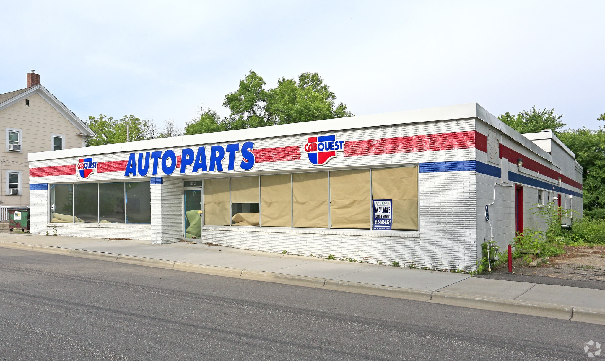 212 Oak St S, Sauk Centre, MN for lease Building Photo- Image 1 of 2