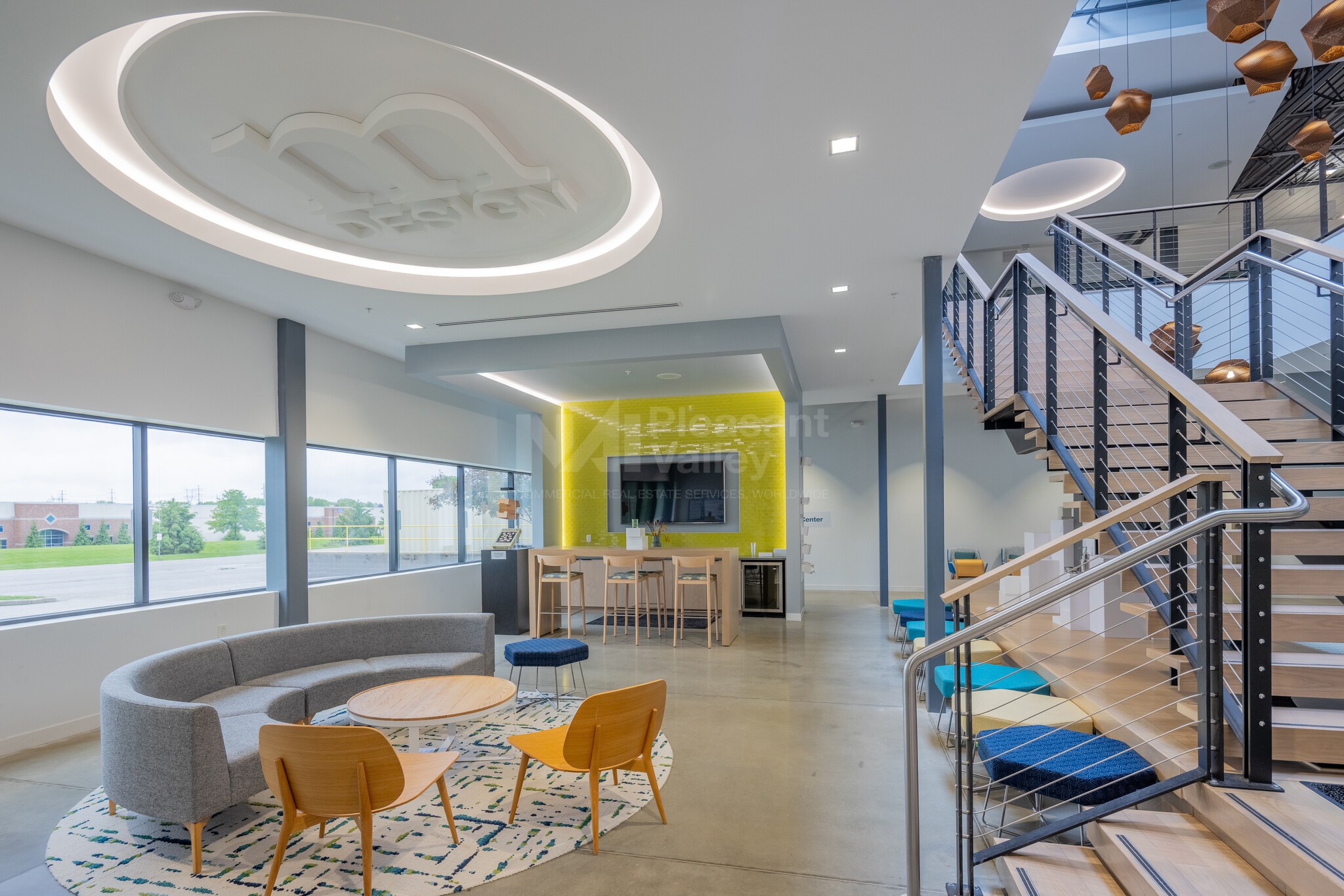 30320 Emerald Valley Pky, Solon, OH for sale Interior Photo- Image 1 of 7