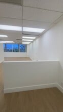 640 S San Vicente Blvd, Los Angeles, CA à louer - Vidéo sur l’inscription commerciale