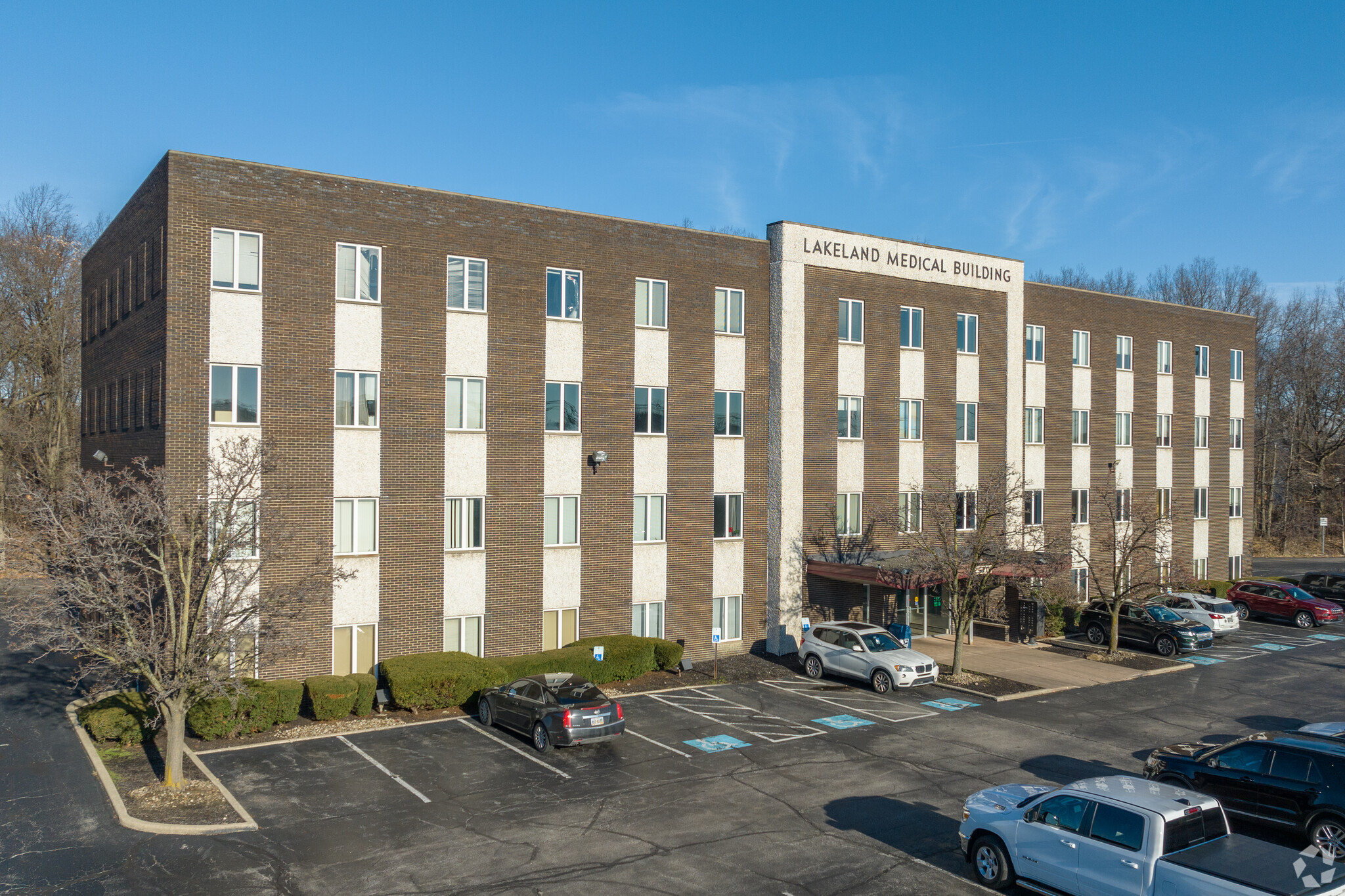 25701 N Lakeland Blvd, Cleveland, OH for lease Building Photo- Image 1 of 30