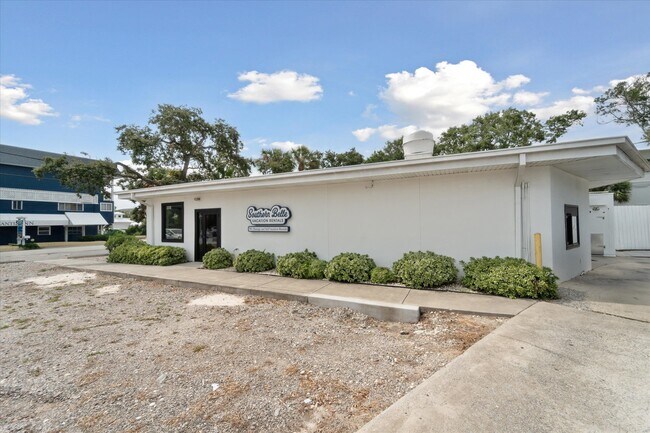 Plus de détails pour 1601 Butler Ave, Tybee Island, GA - Commerce de détail à louer