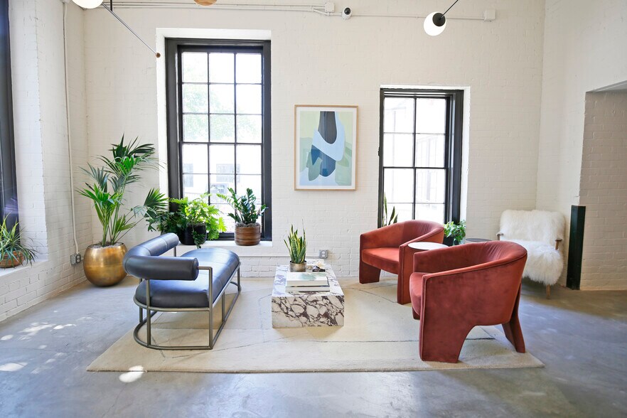 611 W 22nd St, Houston, TX à louer - Hall d’entrée - Image 2 de 20