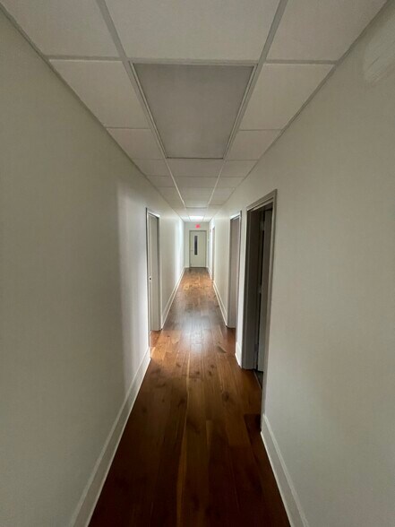 850 Engineers Rd, Belle Chasse, LA à louer - Photo du bâtiment - Image 3 de 23
