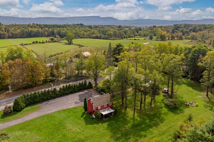 4494-4496 Route 209, Stone Ridge, NY à vendre - Photo du bâtiment - Image 2 de 11