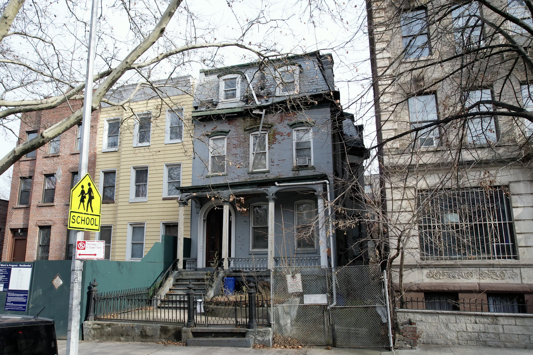 113 Clinton Ave, Brooklyn, NY for sale Primary Photo- Image 1 of 1