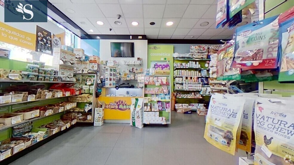 Retail in Madrid, Madrid for lease - Interior Photo - Image 1 of 1