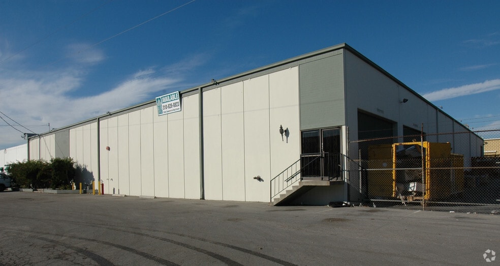 15930 S Figueroa St, Gardena, CA à louer - Photo du bâtiment - Image 3 de 5