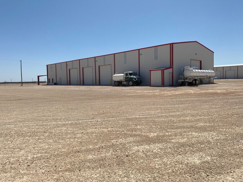 6201 W Murphy St, Odessa, TX à louer - Photo du bâtiment - Image 2 de 2