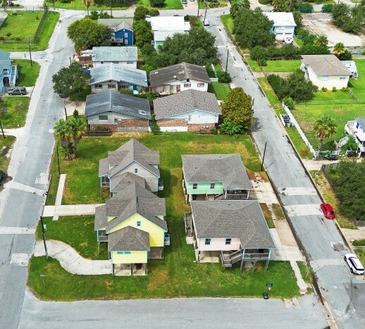 1714 69th St, Galveston, TX à vendre - Photo du bâtiment - Image 2 de 11