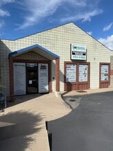 3568 W 4800 S, Roy, UT à louer Photo du bâtiment- Image 2 de 11