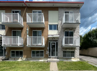 Plus de détails pour 1825 Rue Sainte-Hélène, Longueuil, QC - Multi-résidentiel à vendre