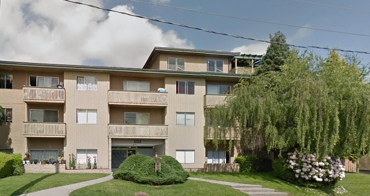 517 Tenth St, New Westminster, BC for sale Building Photo- Image 1 of 4