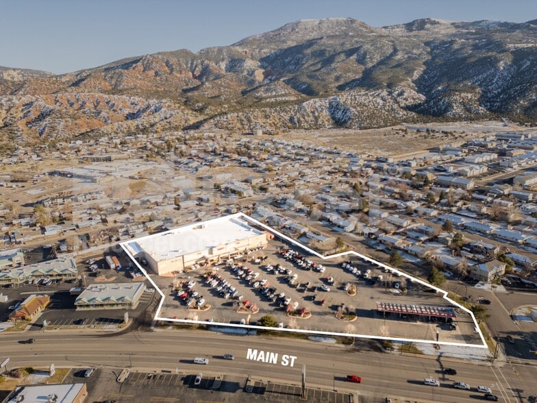 633 S Main St, Cedar City, UT for lease - Building Photo - Image 3 of 10