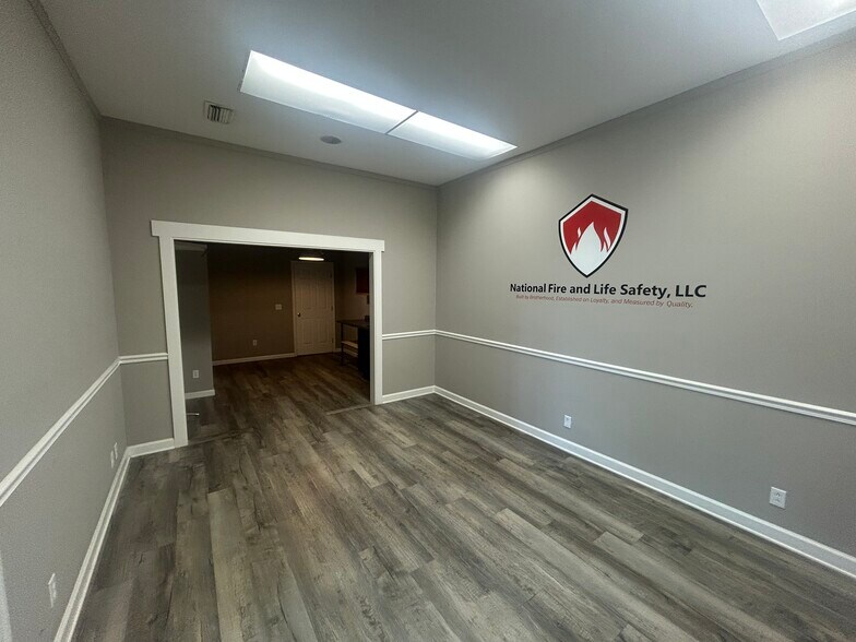 125 Glancy St, Goodlettsville, TN à vendre - Photo du bâtiment - Image 2 de 21
