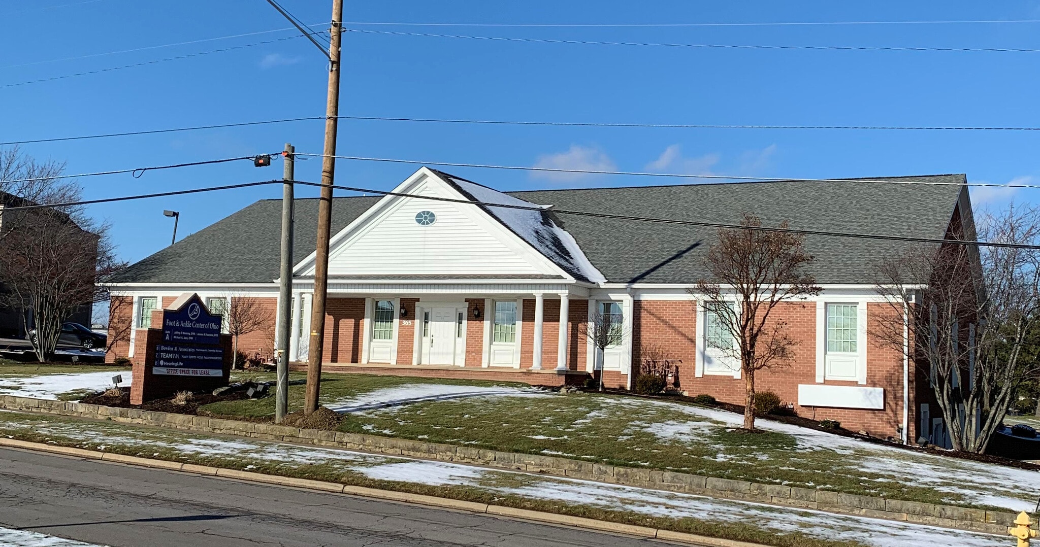 365 Riffel Rd, Wooster, OH à louer Photo principale- Image 1 de 15
