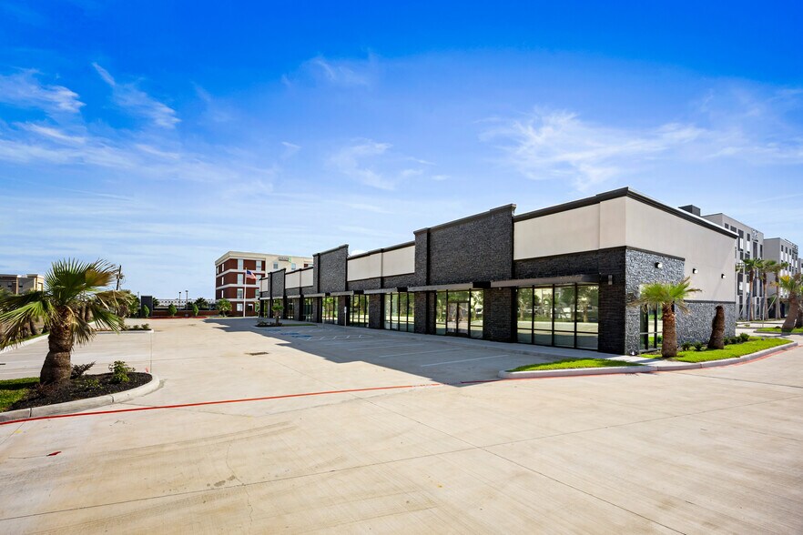 1247 S 13th St, La Porte, TX à louer - Photo du bâtiment - Image 3 de 15