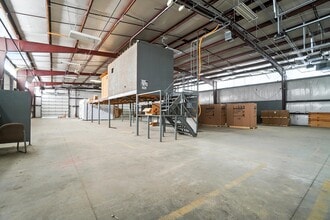 2000 E Fulton St, Columbus, OH for lease Interior Photo- Image 2 of 14