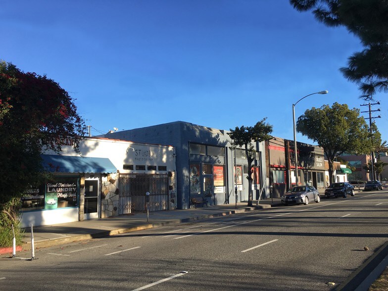 3015-3021 Ocean Park Blvd, Santa Monica, CA à louer - Photo du bâtiment - Image 2 de 5