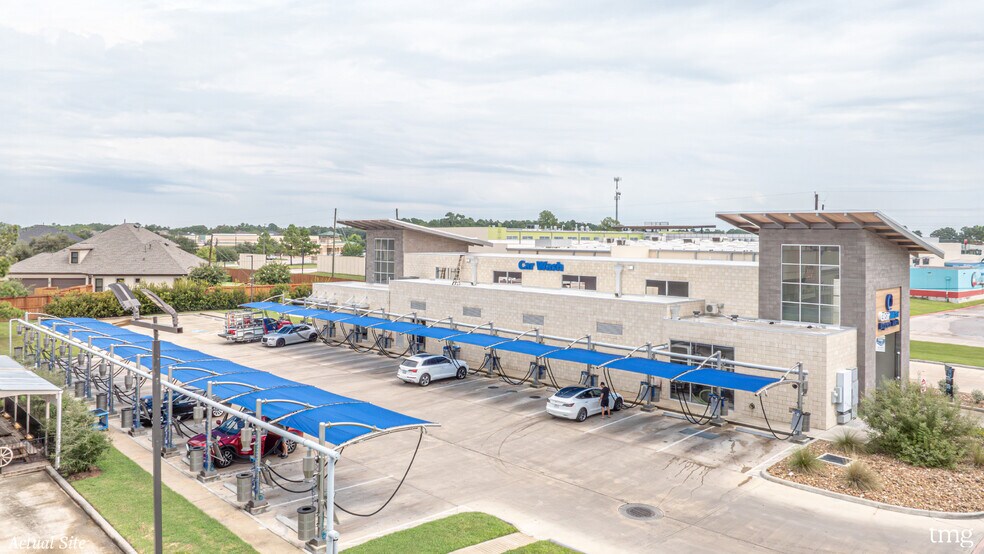 14248 Spring Cypress Rd, Cypress, TX à vendre - Photo du bâtiment - Image 2 de 6