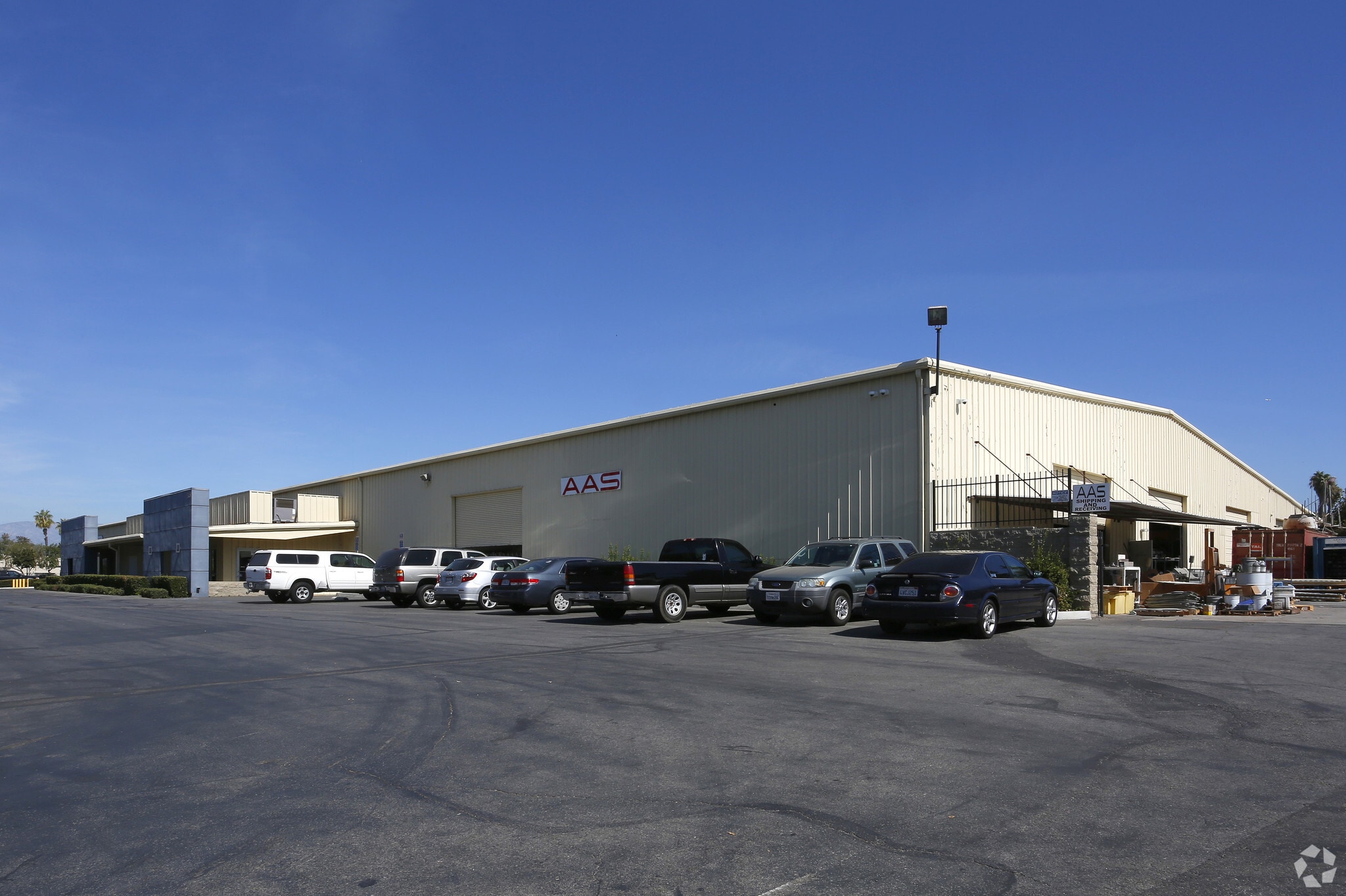 3051 Myers St, Riverside, CA for lease Building Photo- Image 1 of 5