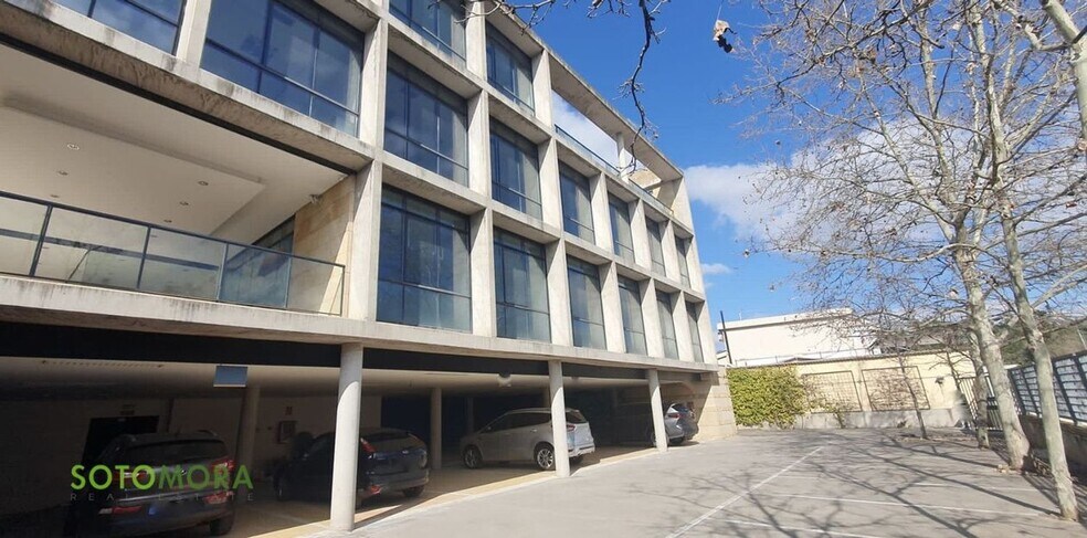 Bureau dans Madrid, Madrid à louer - Photo du bâtiment - Image 2 de 10