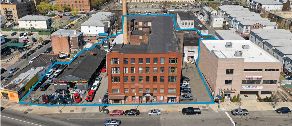 Mulberry Portfolio portfolio of 3 properties for sale on LoopNet.ca - Building Photo - Image 1 of 15