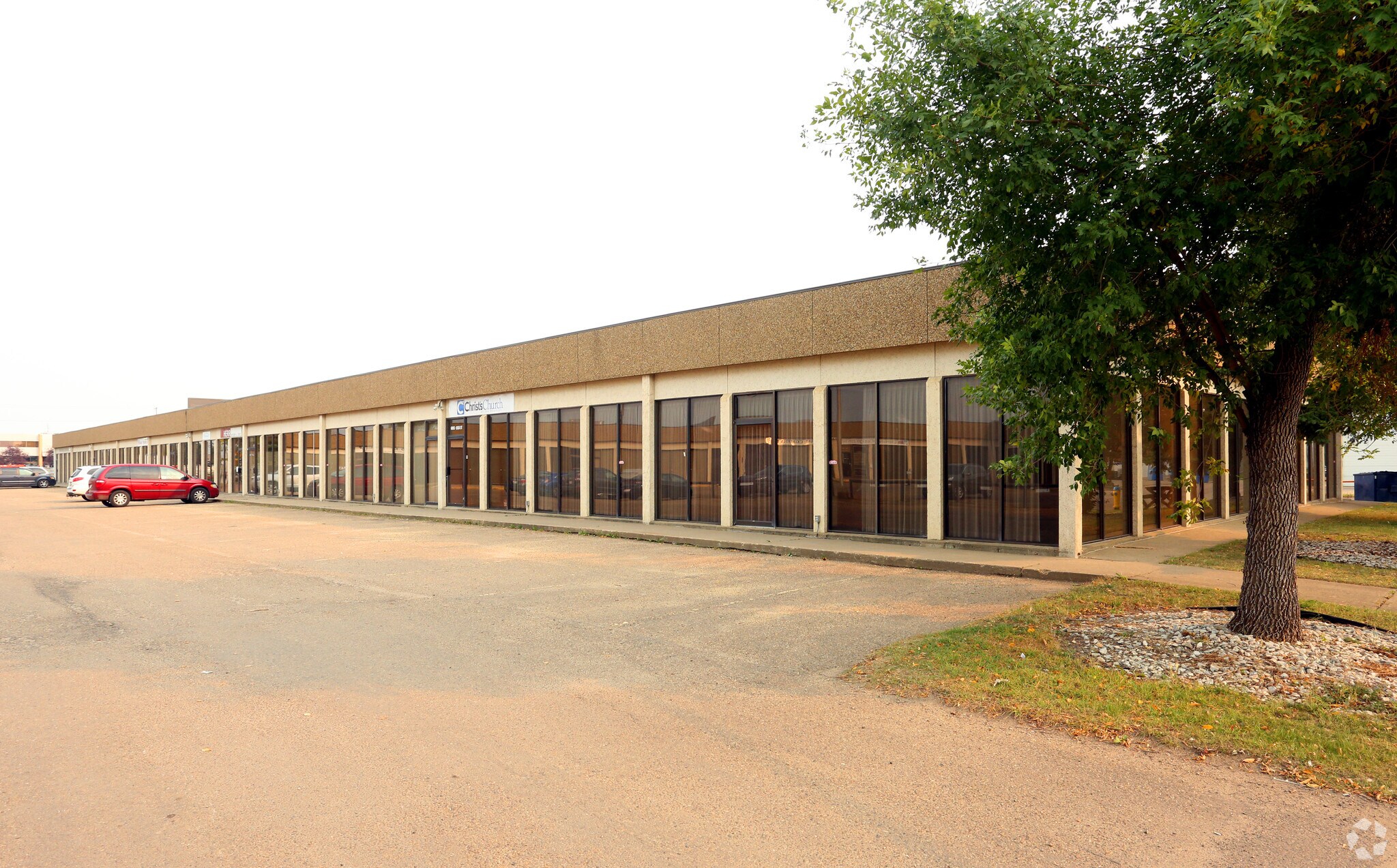 6031 103A St NW, Edmonton, AB for sale Primary Photo- Image 1 of 1