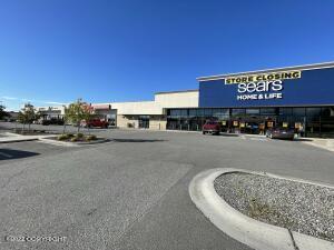 Plus de détails pour 901 E Dimond Blvd, Anchorage, AK - Vente au détail à louer