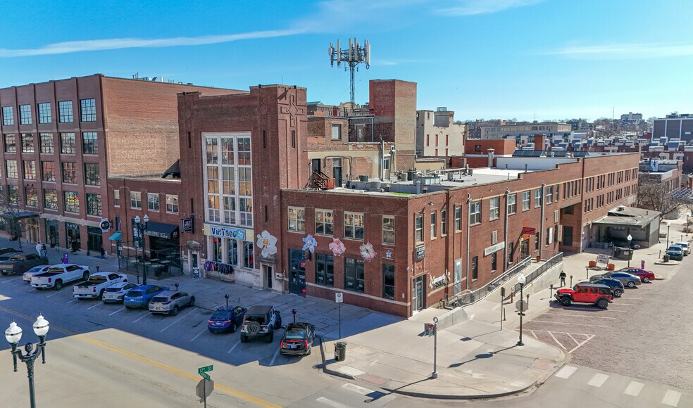 1125 Jackson St, Omaha, NE à louer - Photo du bâtiment - Image 2 de 7