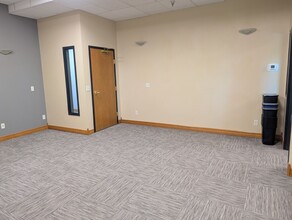 181 W Boardwalk Dr, Fort Collins, CO for lease Interior Photo- Image 2 of 7