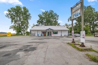 More details for 7373 Bluebush Rd, Monroe, MI - Retail for Sale