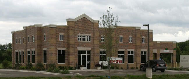 Plus de détails pour 7955 State Road 60, Cedarburg, WI - Commerce de détail à louer