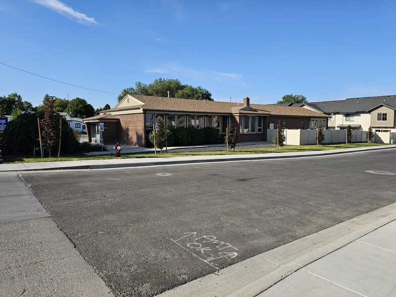 921 N Lincoln St, Jerome, ID à vendre - Photo du bâtiment - Image 3 de 6