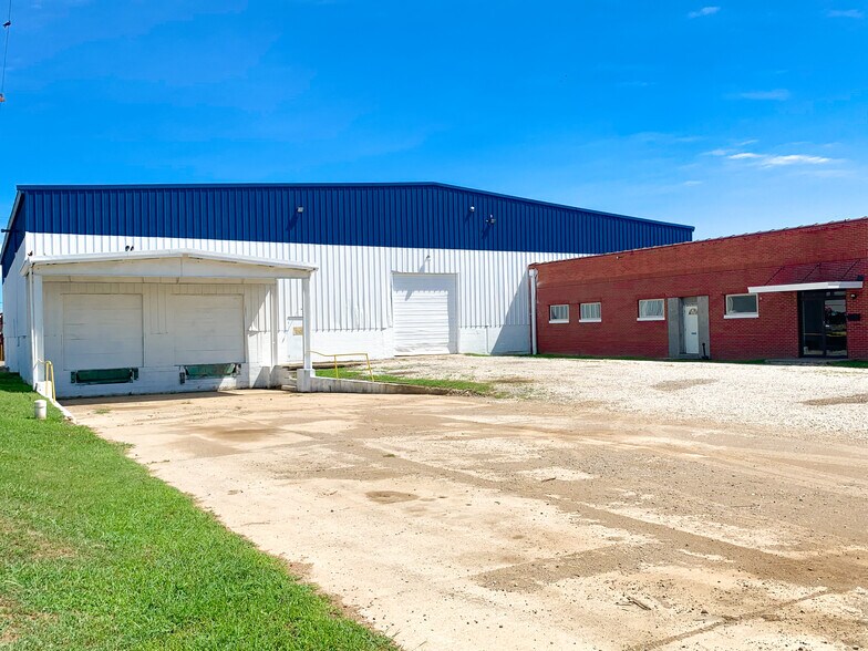 2420 Gallia St, Portsmouth, OH à louer - Photo principale - Image 1 de 8