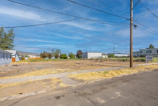 More details for 337 Commercial St, Klamath Falls, OR - Land for Sale
