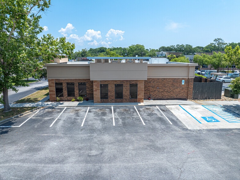 935 Chuck Dawley Blvd, Mount Pleasant, SC for lease - Building Photo - Image 2 of 34