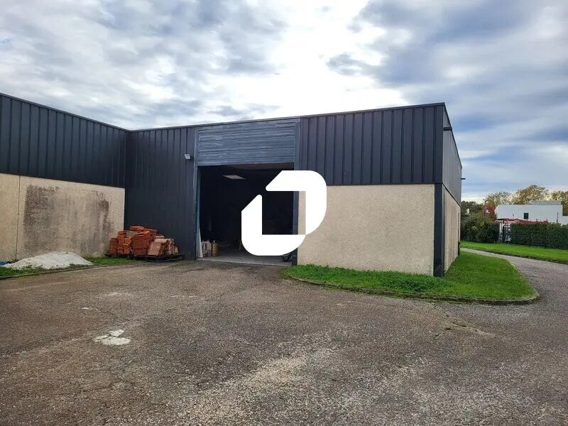 Flex in Mérignac for lease Building Photo- Image 1 of 8