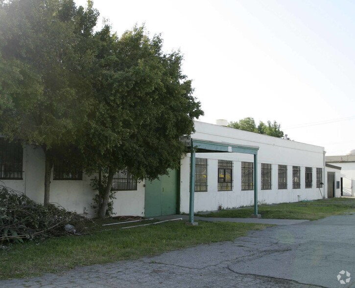 5120 Firestone Pl, South Gate, CA for sale - Building Photo - Image 2 of 9