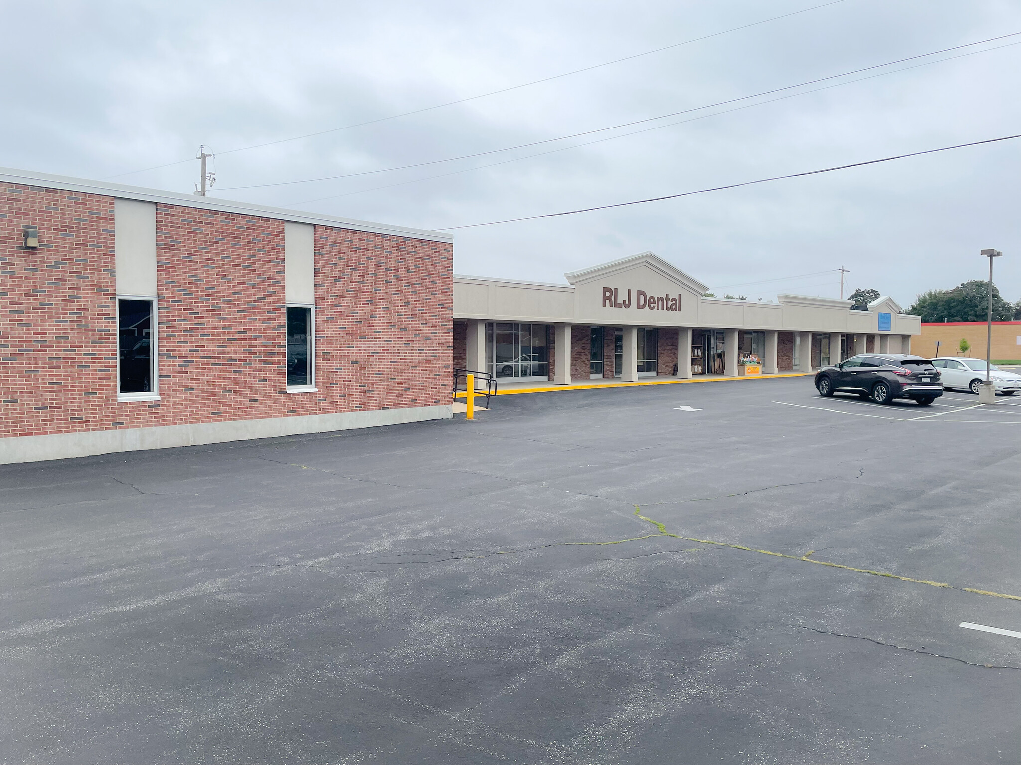 709 S Oneida St, Green Bay, WI for lease Building Photo- Image 1 of 9