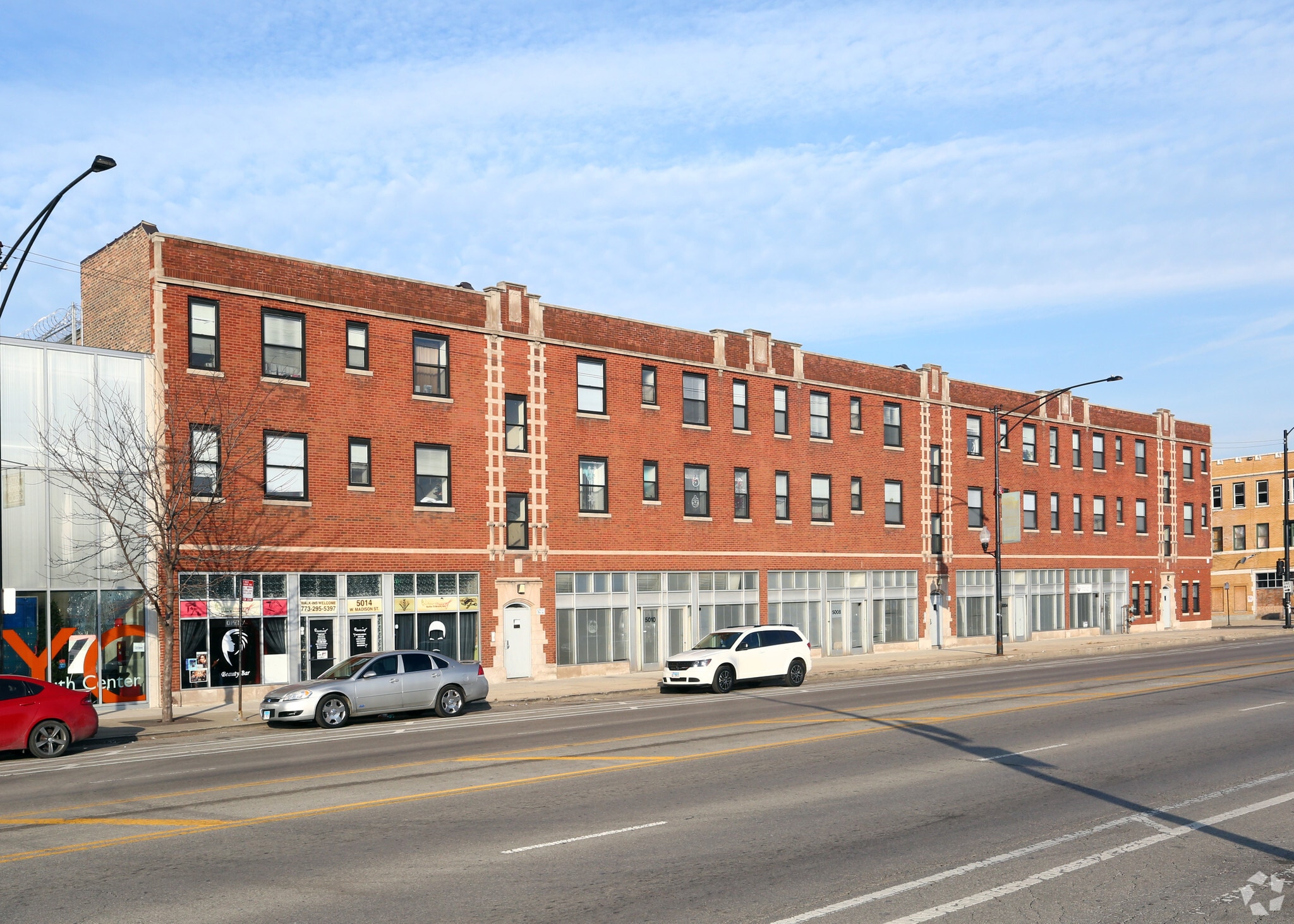 5000-5014 W Madison St, Chicago, IL à louer Photo principale- Image 1 de 43