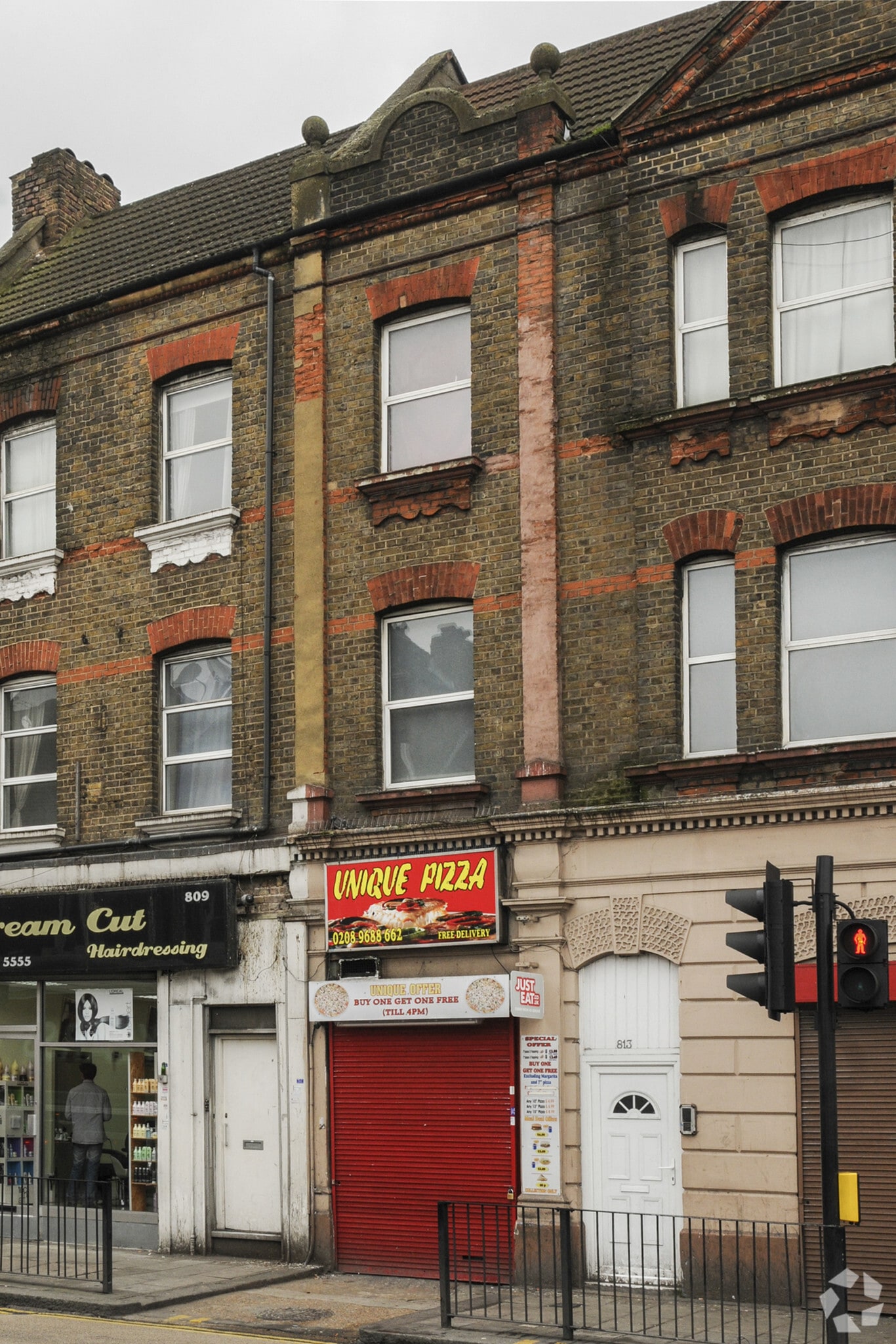 811 Harrow Rd, London for lease Primary Photo- Image 1 of 4