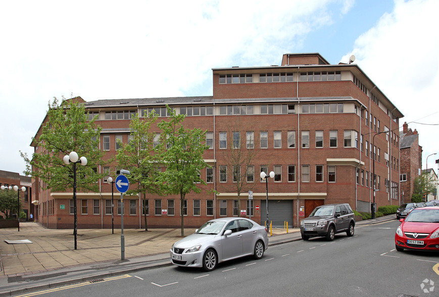 1 Stamford St, Altrincham for lease - Building Photo - Image 2 of 7