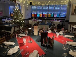 Plus de détails pour 1 Barnet Rd, Potters Bar - Commerce de détail à louer